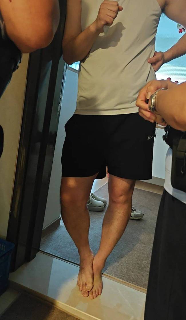 男子买18个充电器调包 卖家千里维权 揭露调包骗局