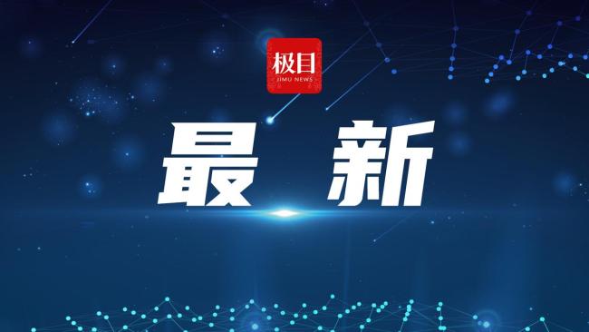 湖北3225名干部群众上堤巡查防守