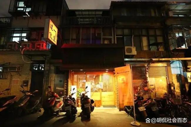台21岁夫妻双亡4月大女婴床底获救 生命的奇迹与反思