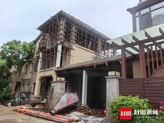 官方谈别墅小区出现百栋违建 物业和中介推波助澜