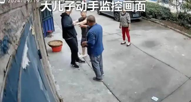 結(jié)婚22年兩兒子非親生案后續(xù) 法庭再審引發(fā)關(guān)注