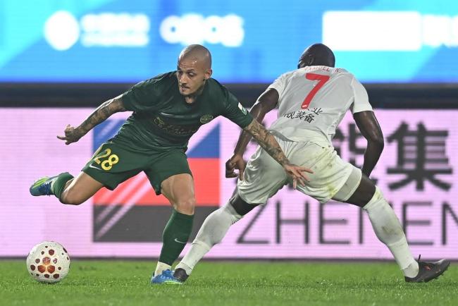 浙江绿城2-0战胜河南队
