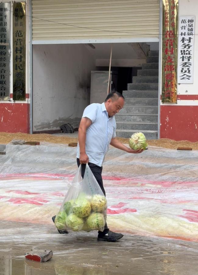 4名农机手赴河南收麦 当地安排住宿 温暖迎接异乡人