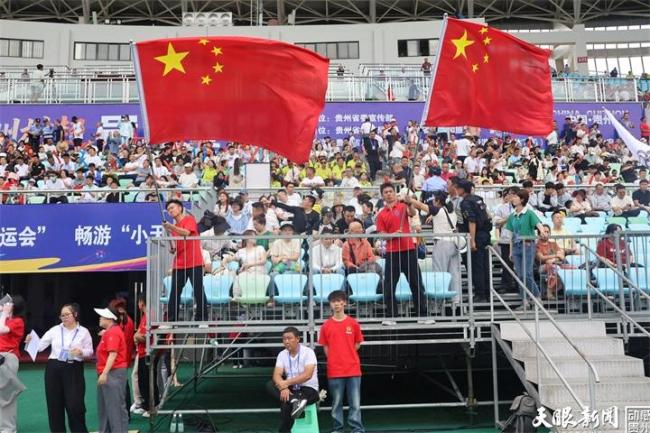 贵州村超冠军赛黔南赛区主场赛事开赛 足球盛宴燃爆全场