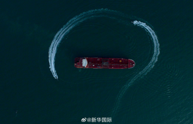 伊朗：彻底封锁霍尔木兹海峡，地区局势紧张升级