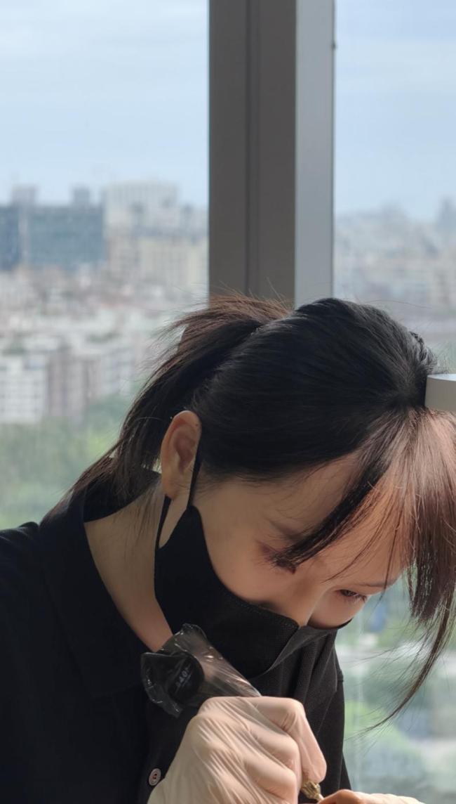 碩士從事紋眉1年最高月入10萬(wàn) 清華高材生轉(zhuǎn)行引熱議