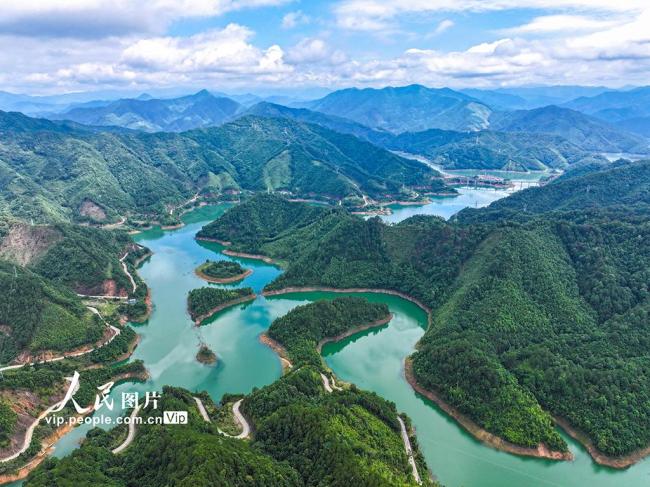 湖南江華：水庫風(fēng)光美