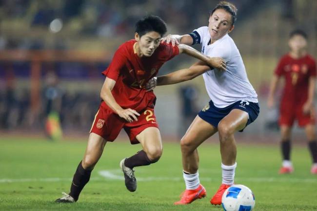 中国女足1比2俄罗斯女足 王霜世界波难挽败局