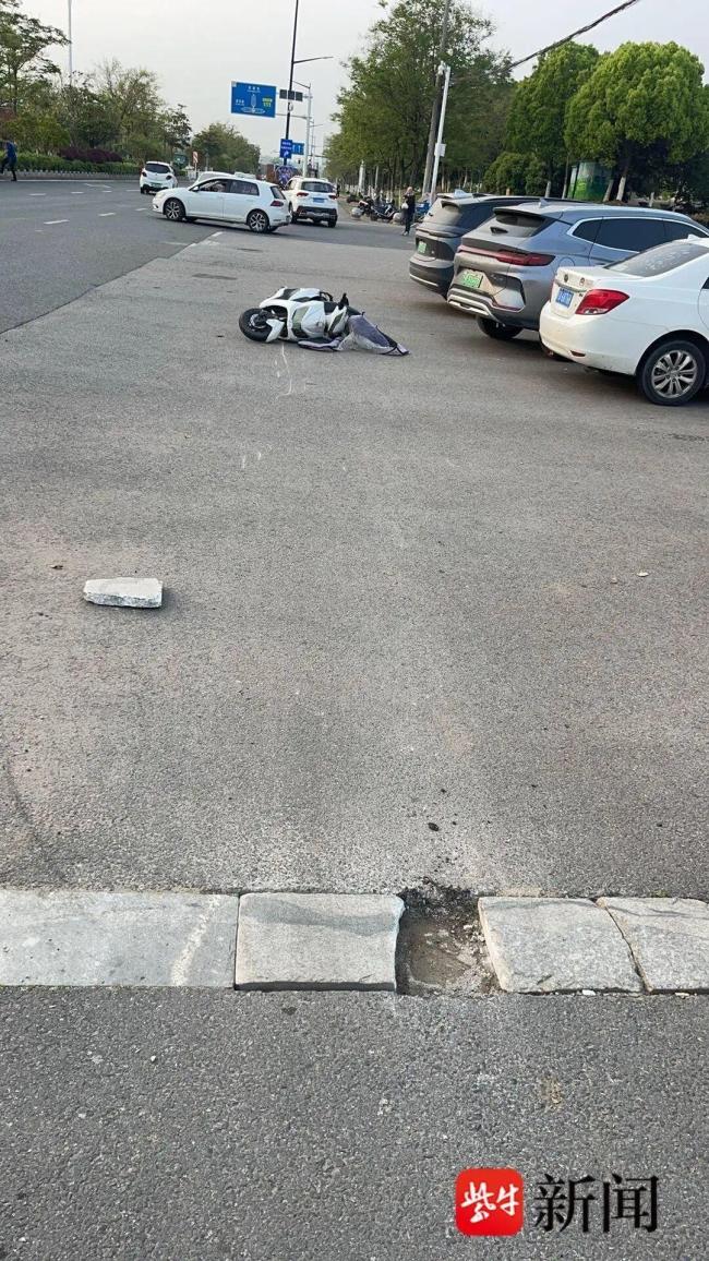 男子騎車被地磚絆倒多處骨折 路面隱患引發(fā)責任爭議