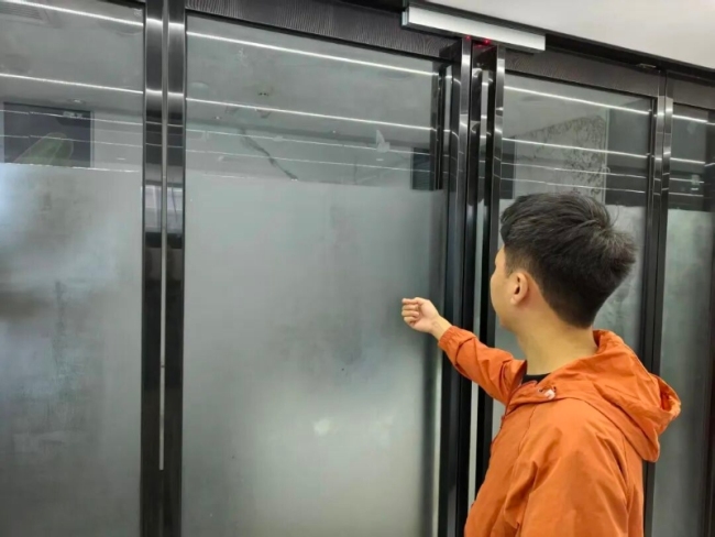 公司通知全員放假后老板失聯(lián)欠薪 員工維權(quán)難尋出路