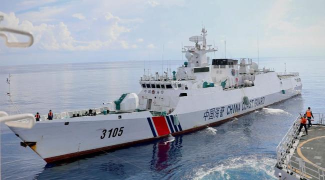 评论员提醒警惕日本变礁为岛图谋 日菲划界闹剧遭反制