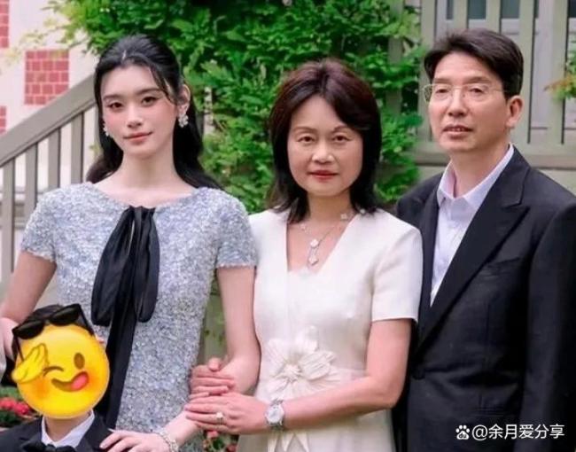 奚梦瑶会在澳门开答谢宴 家族社交与情感表达并重