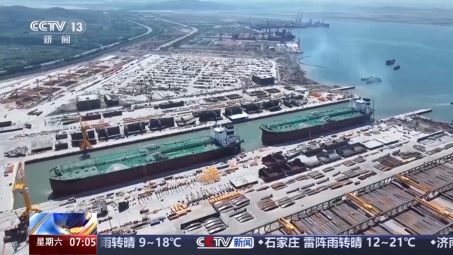兩艘“海上巨無霸”交付！我國造船業(yè)再創(chuàng)紀錄