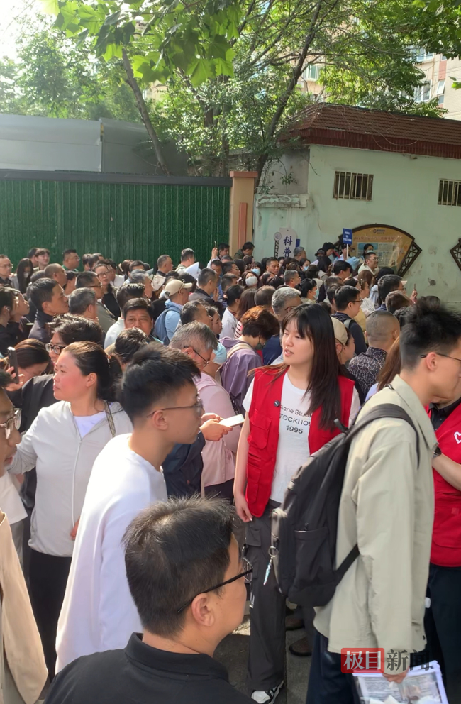 出來后別問考得怎么樣:無聲的愛是最好的加油