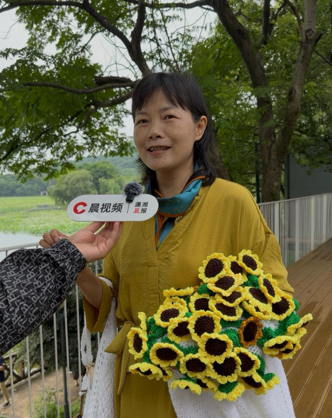 管理层妈妈请假半年陪儿子高考