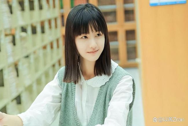 陈都灵是刘诗诗关门弟子吧 从校花到实力派的蜕变