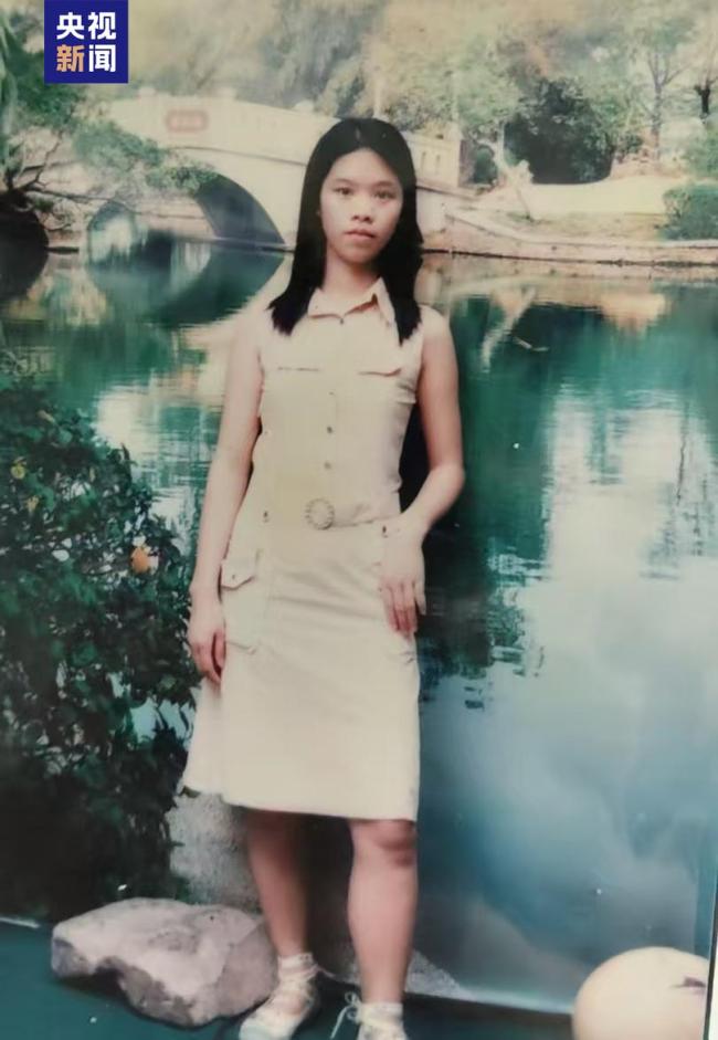 “扛楼母亲”陪女儿高考