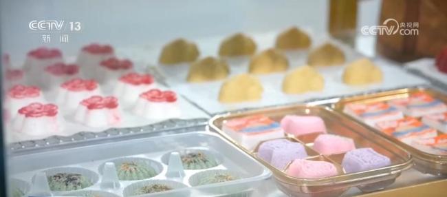 N种方式解锁端午民俗 龙舟竞渡与新式艾草花束