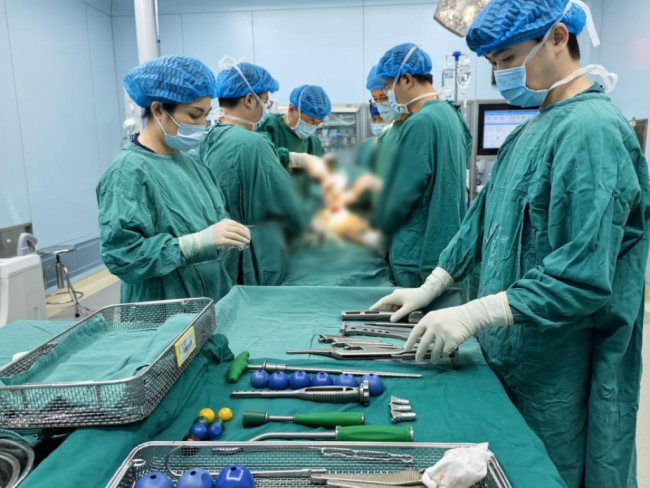 百岁老人骨科手术1天下床已出院 刷新超高龄手术纪录