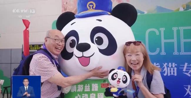 坐着火车去旅行 特色旅游专列解锁出行新体验