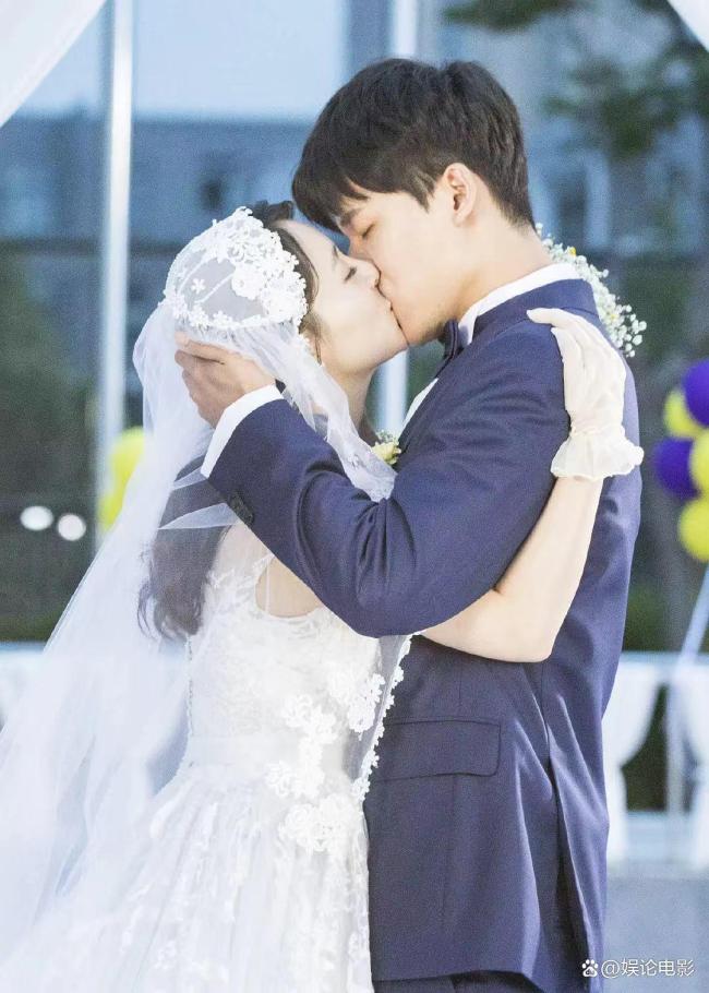 吴倩说和张雨剑现在关系还算融洽 为女儿共同出游