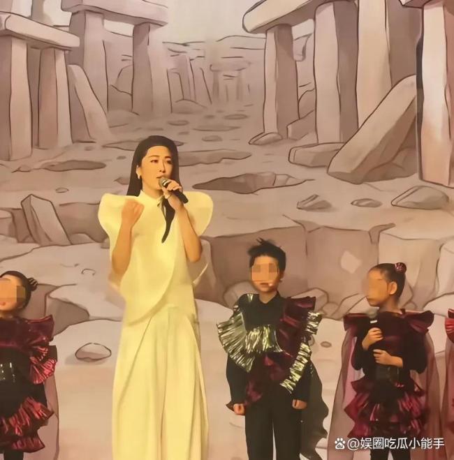 何猷君参加儿子毕业典礼 星二代团聚现场
