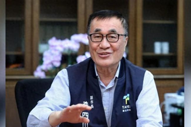 蒋万安力挺台东县长饶庆铃 支持农民生计
