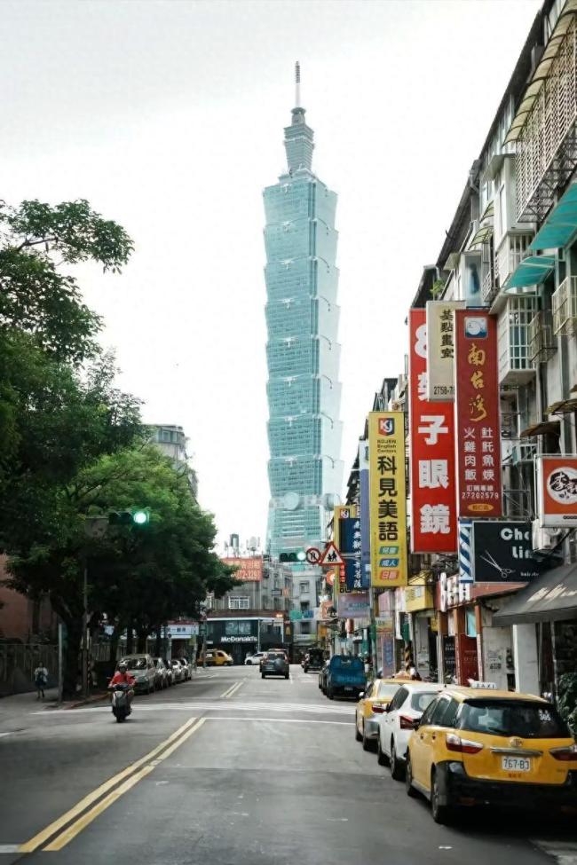 韩媒感叹“台湾人贫困”
