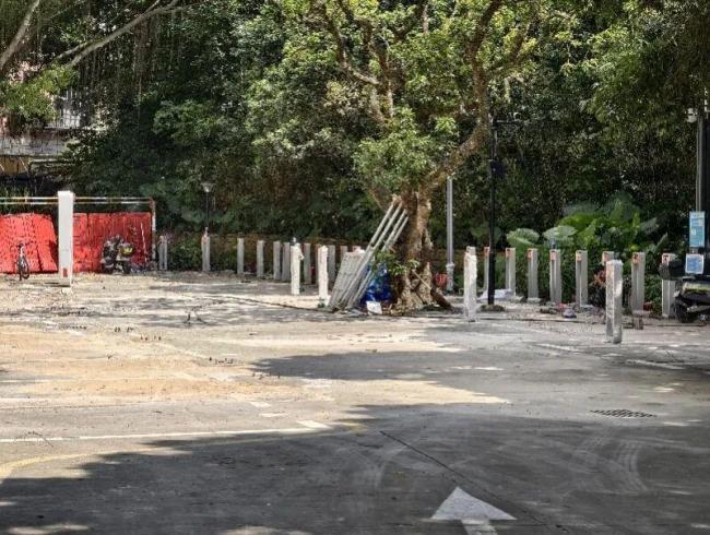 深圳一停车场改造引发电动车占道 居民出行受阻