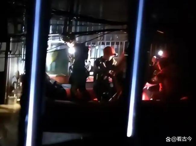 广西内涝求助 紧急救援进行中