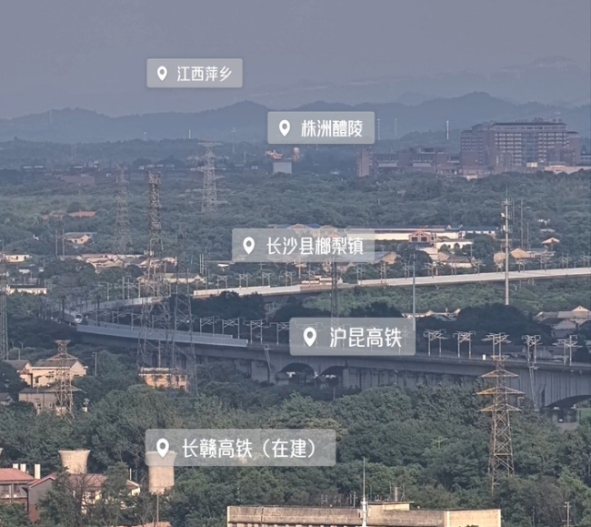 学生在长沙拍到100多公里外的萍乡