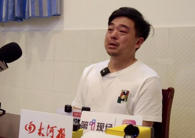 泸州“花坛白骨案”今日开庭,受害人儿子质问:为什么要那么残忍 凶手曾长期逍遥法外_新闻频道_中华网
