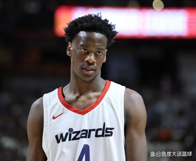 NBA夏季联赛：爵士vs奇才 状元迪班萨大战榜眼彼得森 新星对决引关注