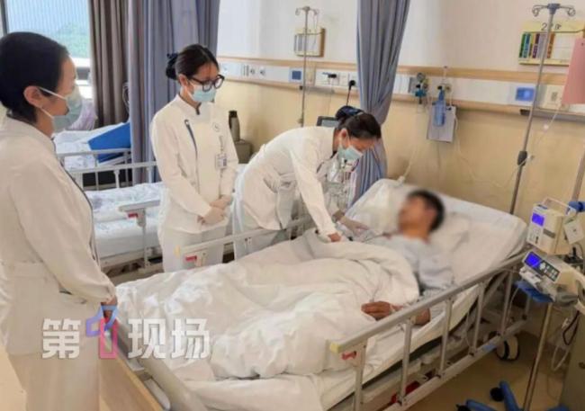 47公斤男生熬夜加班感冒后进ICU 小感冒引发大危机