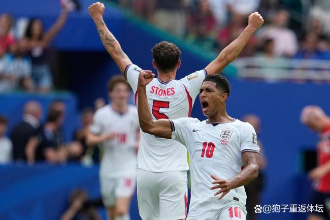 火药味!英媒炮轰FIFA:半决赛安排梅西最喜欢的裁判 对英格兰不利 恩怨对决再添争议