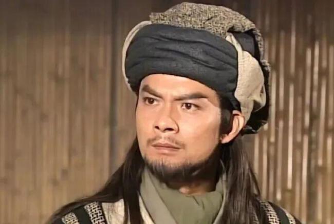 黄日华宣布复出 重拾笑容再登舞台