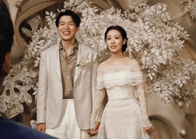 吴前举办婚礼 胡明轩孙铭徽等到场 CBA老将未来未定