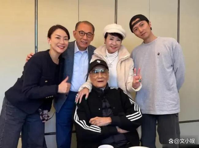 谢贤生前常说“表演必须继续下去” 传奇影星离世引发缅怀