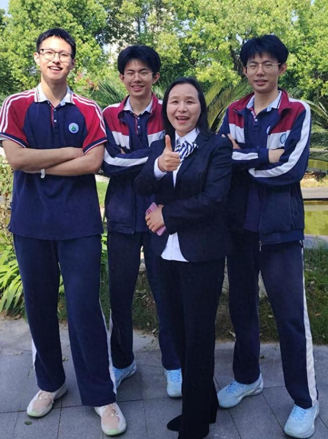 湖北宜昌双胞胎被中国科学院大学录取