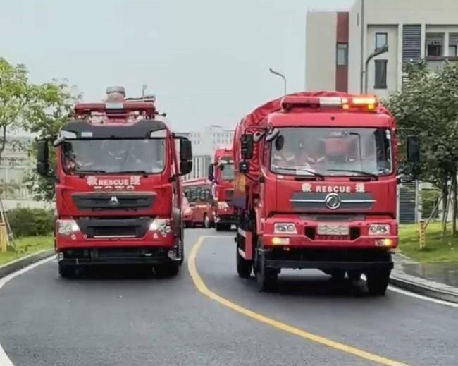 广东消防机动总队指战员备战台风 390名指战员前置备勤