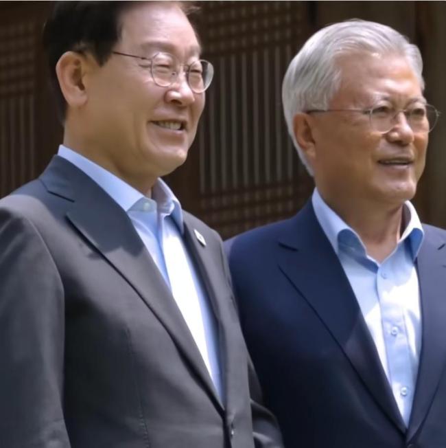 韩国执政党党首选举进入倒计时 团结饭背后的权力博弈