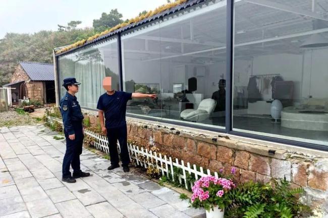 网红打造荒岛桃源 海警火速出击 违规改造被查