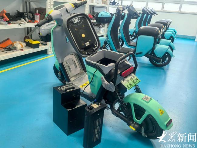 枣庄造出氢能两轮电动车,一满瓶氢气可跑100公里