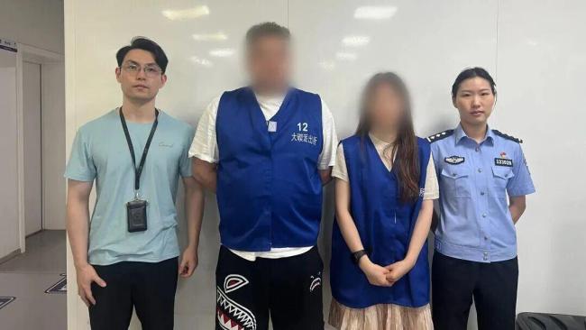 拿西瓜连环砸人头 不是硬气是傻气