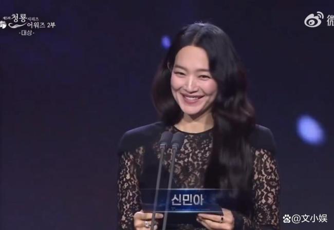 李光洙起哄金宇彬申敏儿 颁奖礼上的甜蜜插曲