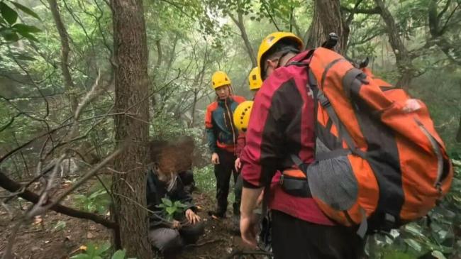 老人迷信山中喊名不能应 耽误救援 老旧民俗增加搜救难度