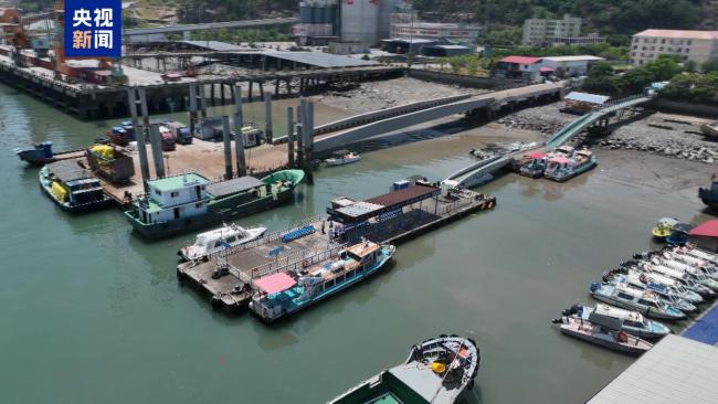 台风逼近 闽浙多地停工停航 关注“白海豚”最新动向