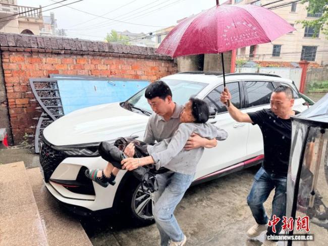 浙江玉环一个月两遇台风