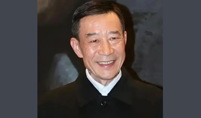 72岁老戏骨已完全失聪