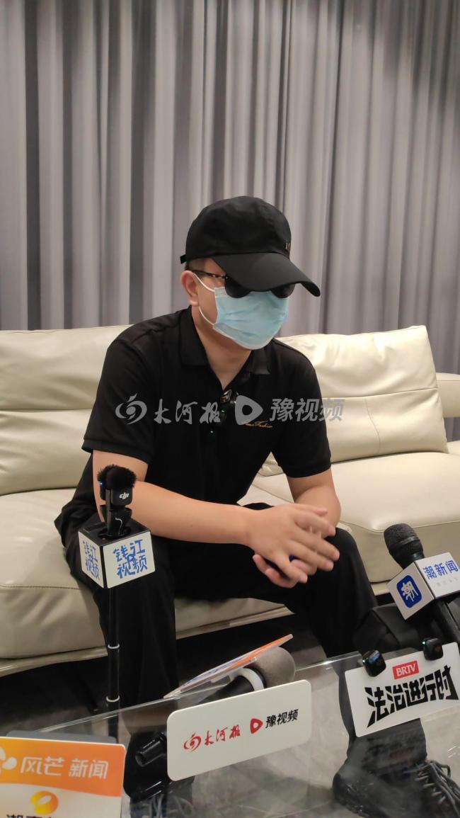 3娃非亲生男子说弄清生父可不要赔偿 为求真相愿放弃索赔